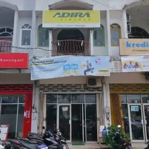 Adira Finance Sampit